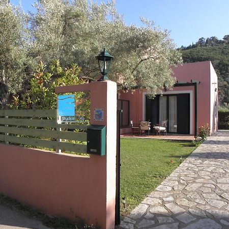 Ionian Breeze Studios Frínion المظهر الخارجي الصورة