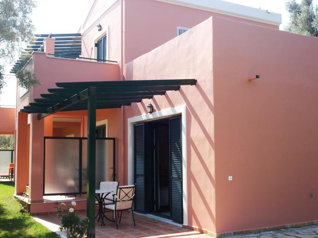 Ionian Breeze Studios Frínion المظهر الخارجي الصورة